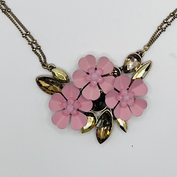 VERA WANG Necklace - Pink Enamel Flowers - Picture 2 of 5